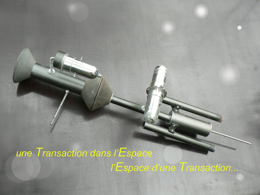 C.O.D & une transaction dans l’espace, l’espace d’une
						transaction 3